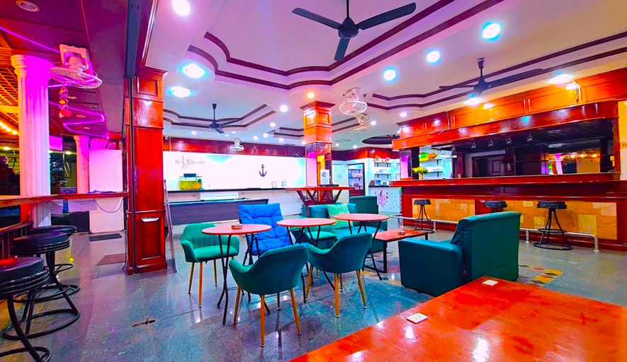 Food & Drinks 2, Hack Patong Beach Hotel, Phuket Island