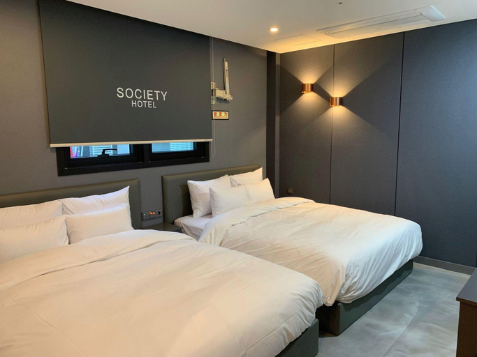 Bedroom 3, Haeundae Society Hotel, Haeundae