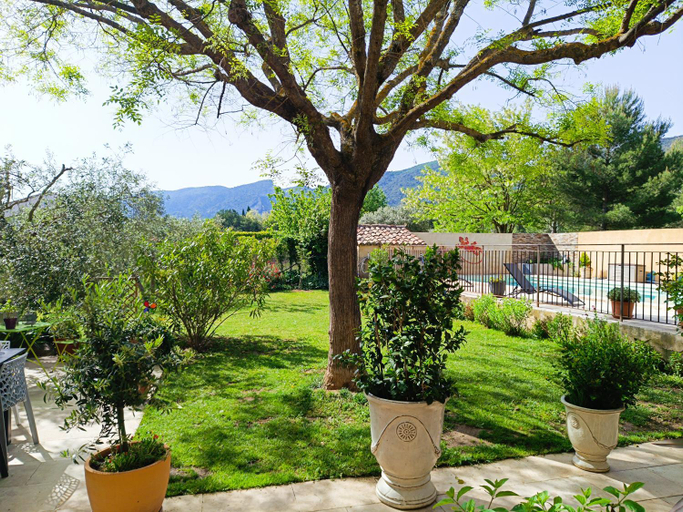 Others 2, chambre d hotes la dragonne, Vaucluse