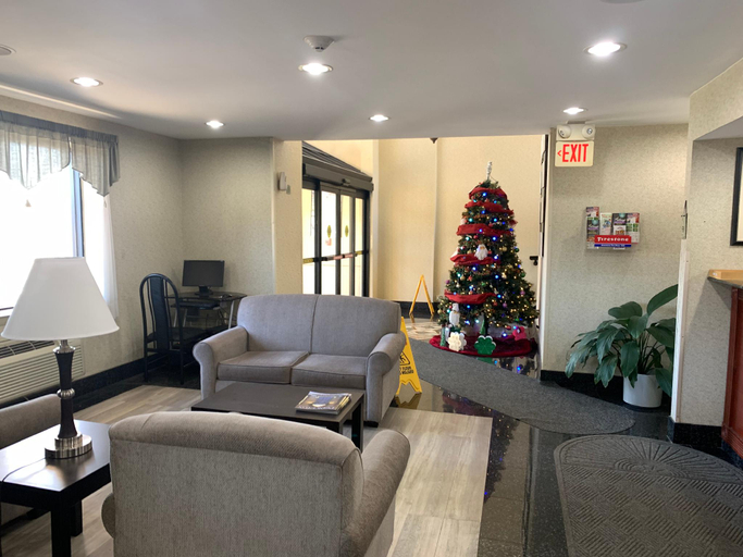 Public Area 2, Motel 6 East Windsor, NJ - Hightstown, Mercer