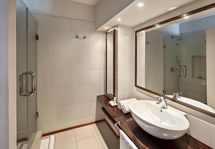 Bathroom 5, Solana Beach Mauritius, Flacq