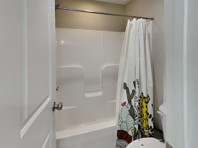 Bathroom 3, Next to Sea Gallery by Topsail Realty, Pender