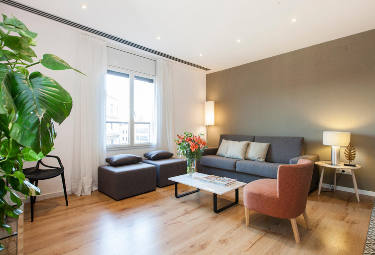 Others 5, Aspasios Rambla Catalunya Suites, Barcelona