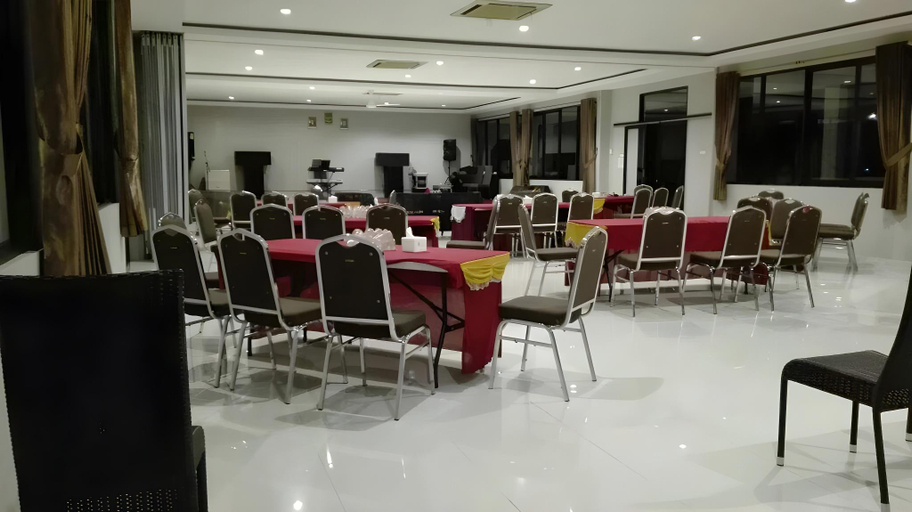 Food & Drinks 4, d'BILZ Hotel, Pangandaran