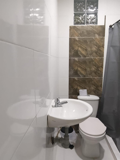 Bathroom 2, Casa Zoria, Cartagena de Indias