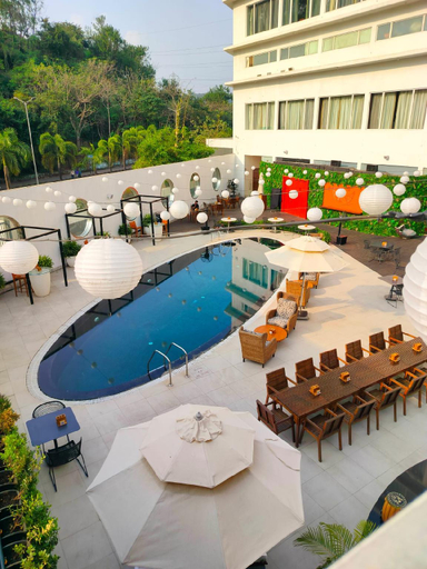 Sport & Beauty 2, The Park Navi Mumbai, Thane