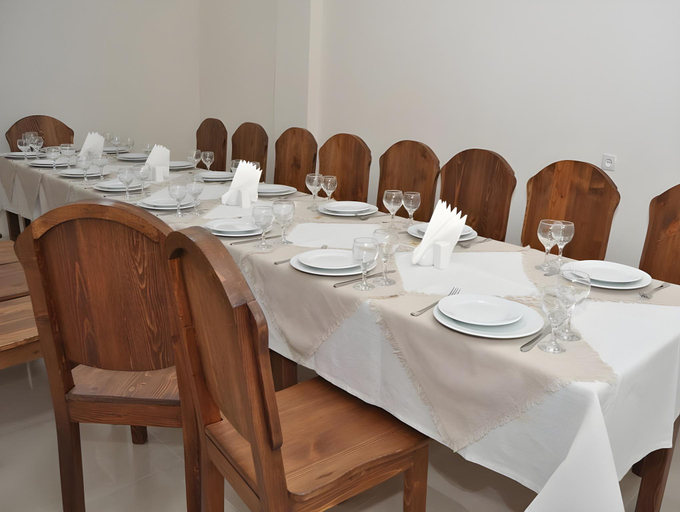 Food & Drinks 5, chveni sakhli, Tbilisi