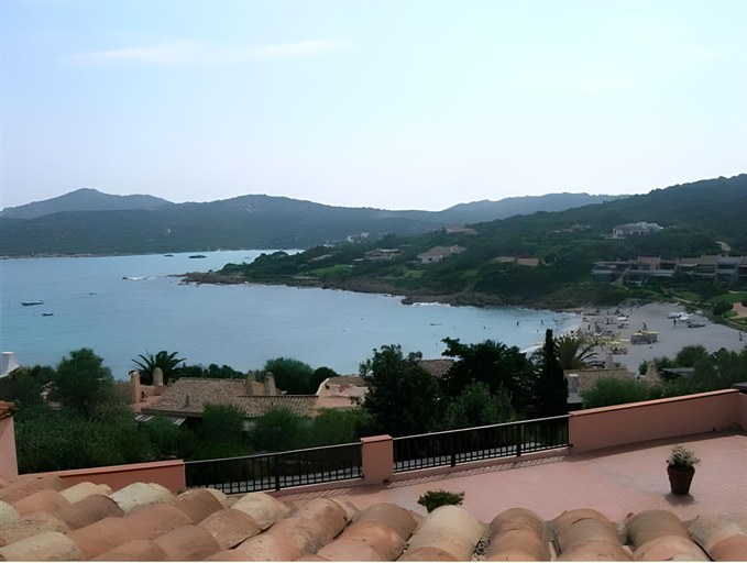 Others 4, Chrysalis Bay, Olbia-Tempio