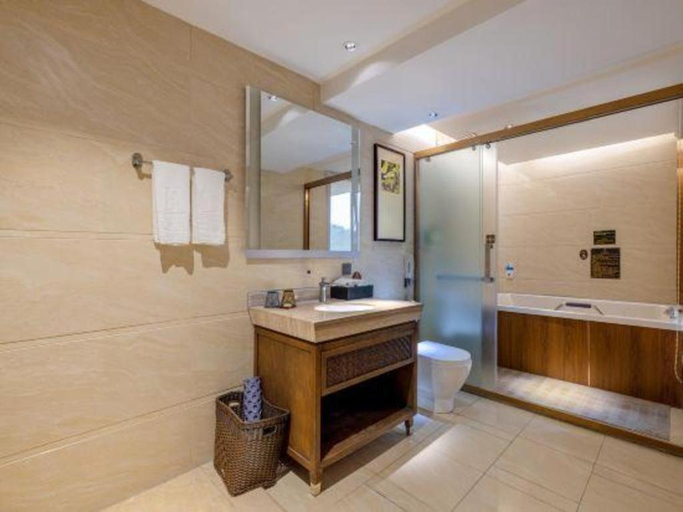 Bathroom 4, HELSTON HOTEL, Guangzhou