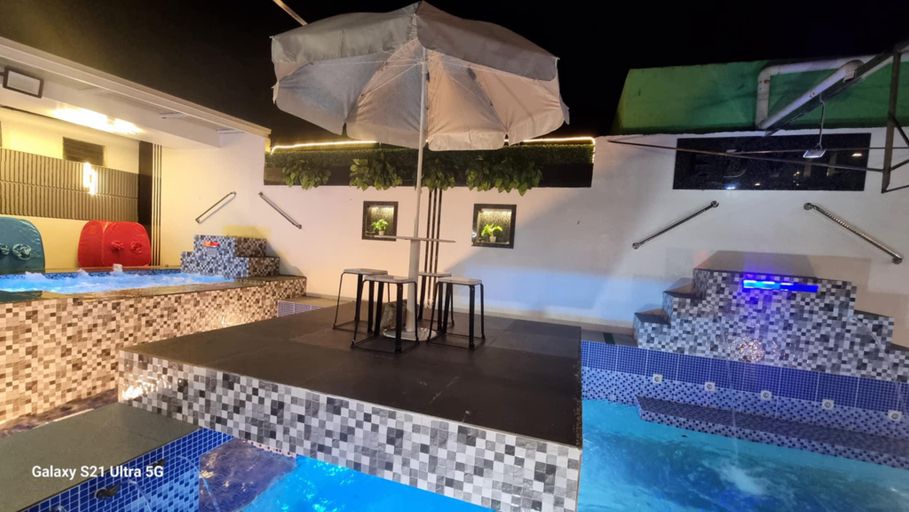 Sport & Beauty 2, EDVIL BEACH FRONT RESORT, Padre Burgos