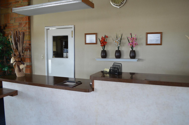 Public Area 2, Gateway Inn Fairfield, Solano
