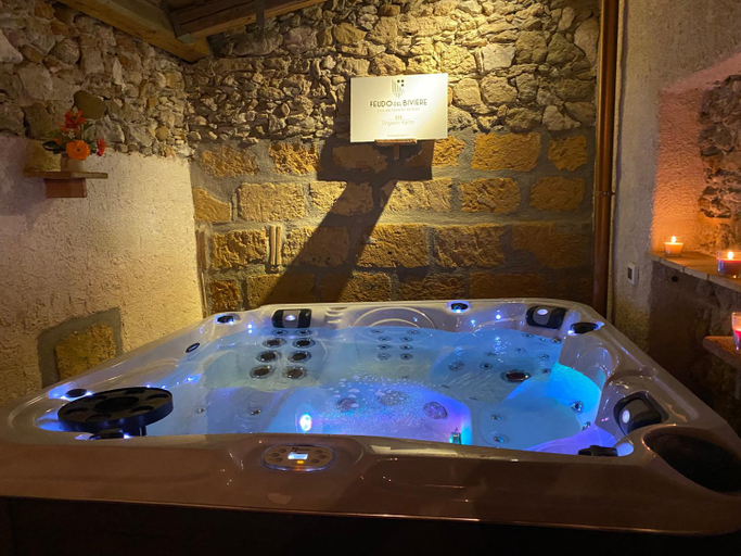 Bathroom 2, Feudo Del Biviere, Trapani