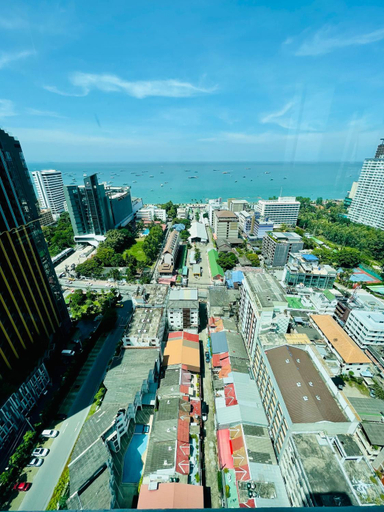 Others 4, The base 956 by Pupu, Pattaya