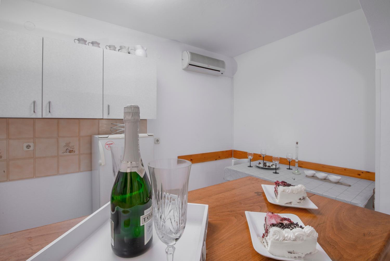 Others 5, Apartment Palma, Pula
