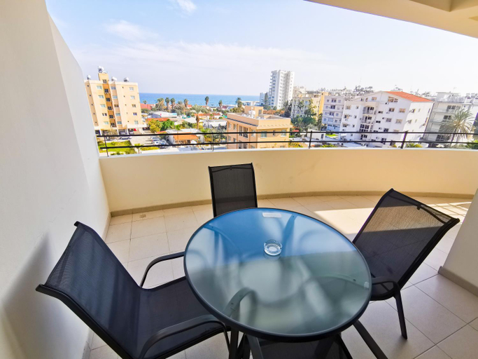 Others 5, License to Chill Apartment, Larnaca