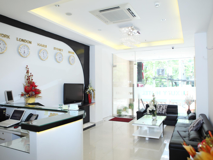 Others 4, Luxury Hotel, District 1