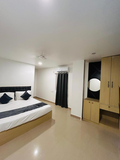 Bedroom 3, Wild wings hotel, Hyderabad