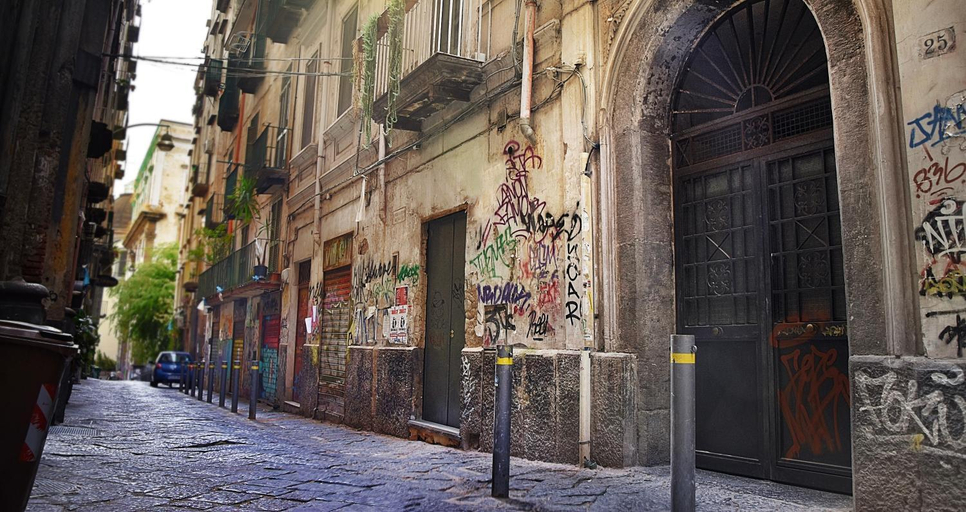 Exterior view, Centro Storico Rooms, Napoli