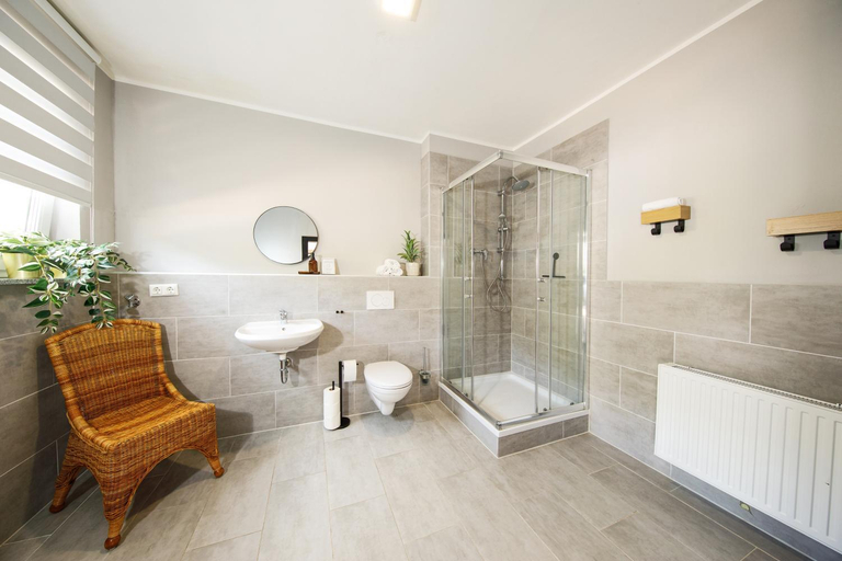 Bathroom 3, Auchen am Rosenthal, Städteregion Aachen