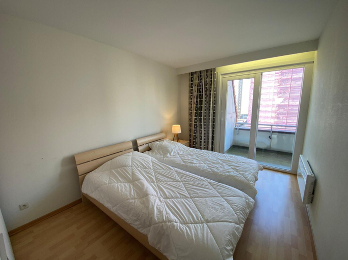 Bedroom 2, Apartment in Nieuwpoort near Sandy Beaches, West-Vlaanderen