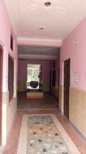 Public Area, Hotel Gauri Shankar & Restaurant, Uttarkashi