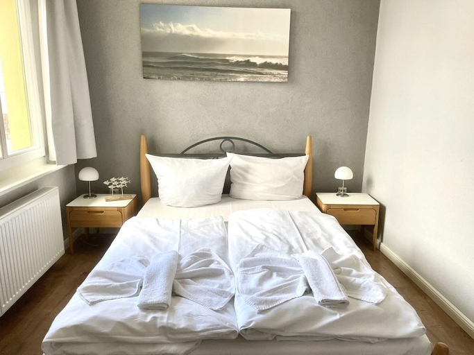 Bedroom 3, Villa Glaeser Ferienwohnungen, Vorpommern-Greifswald