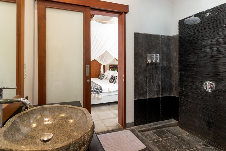Bathroom 3, Villa Cinta Umalas, Badung
