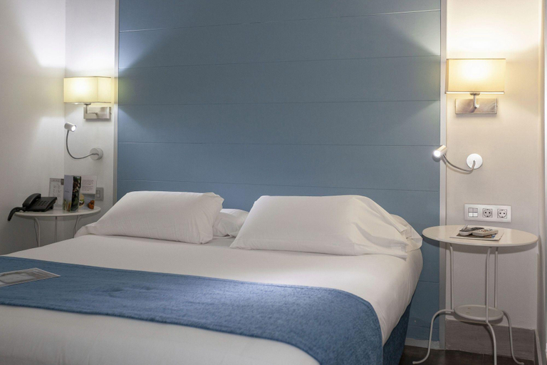Bedroom 3, AACR Hotel Monteolivos, Sevilla