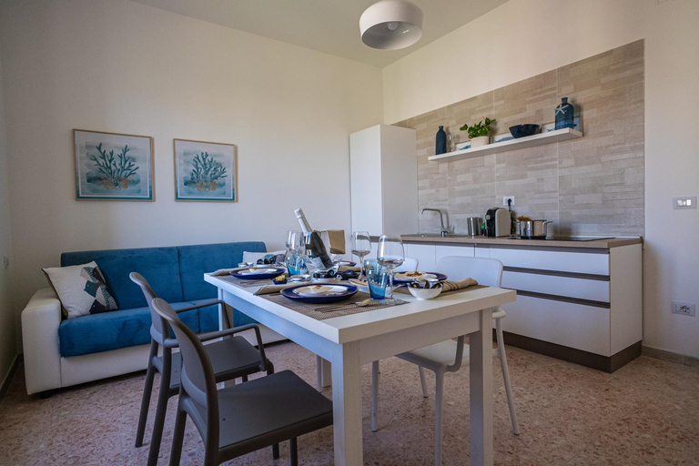 Others 2, Riviera Rooms, Sassari