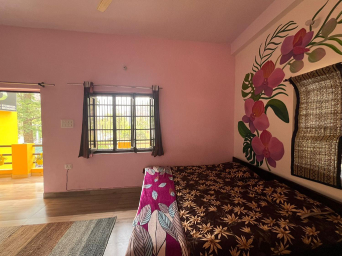 Bedroom 2, Utsav Riverbank Homestay, Nainital