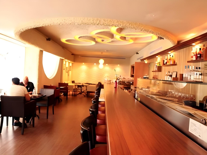 Food & Drinks 3, Idelson Hotel