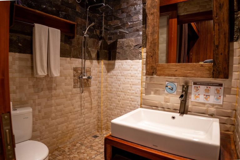 Bathroom 2, Bali Jegeg Munduk Hotel, Bar, and Restaurant, Buleleng