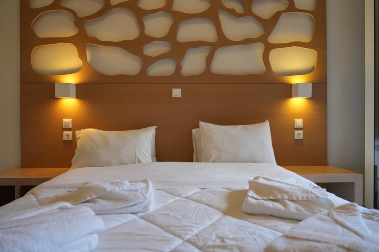 Bedroom 2, PEARL Hotel, Crete