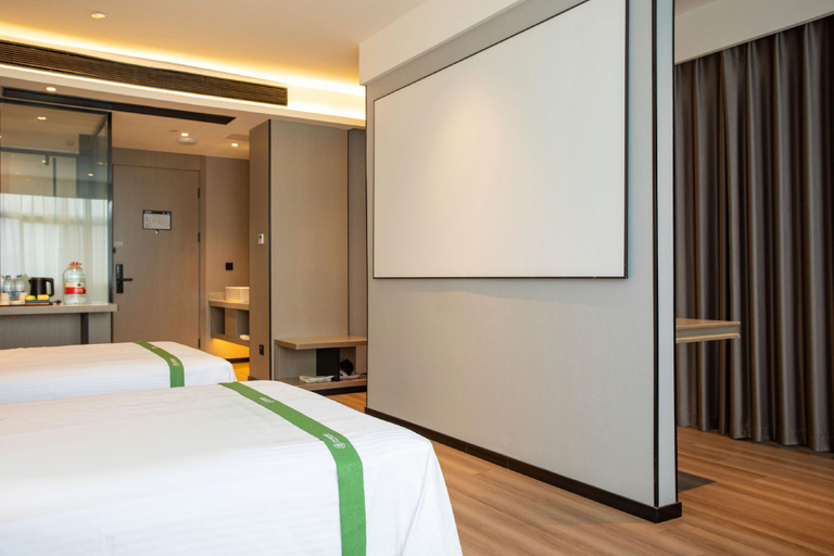 Bedroom 2, Green Tree Inn Huainan Square South Road, Huainan