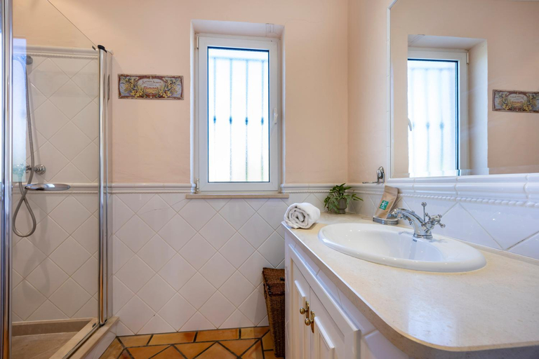 Bathroom 4, Casa Gribouille, Vila do Bispo