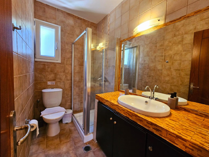 Bathroom 3, Corfu Glyfada Apartment 23, Ionian Islands