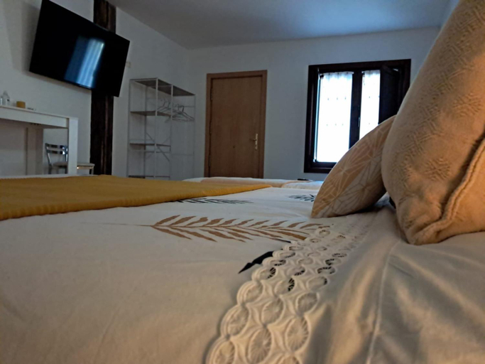 Bedroom, B&B Eguzkitza, Guipúzcoa