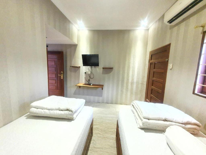 Bedroom 2, Hotel Bintang, Asahan