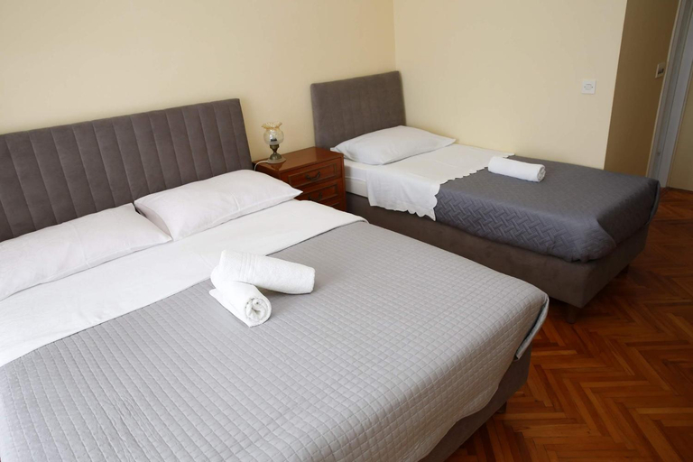 Bedroom 4, Apartment and Rooms Villa Kolonada, Vodice