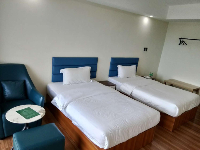 Others 3, HOTEL S, Parañaque