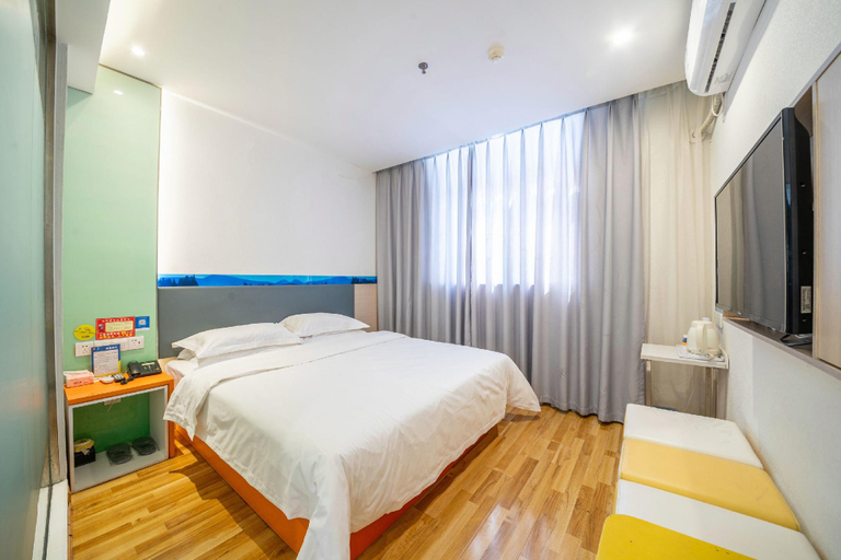 Bedroom 2, 7 Days Inn·Panzhihua Fifty-Four Turntable Center, Panzhihua