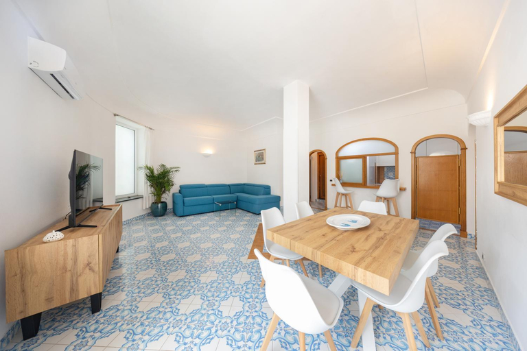 Bedroom 3, Oliveto Capri apartments, Napoli
