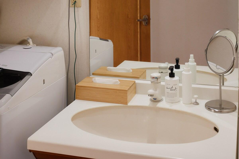 Bathroom 4, Ritomaru House Iki Ashibe - 1 Minute Walk to the Beach (Dog-Friendly), Iki