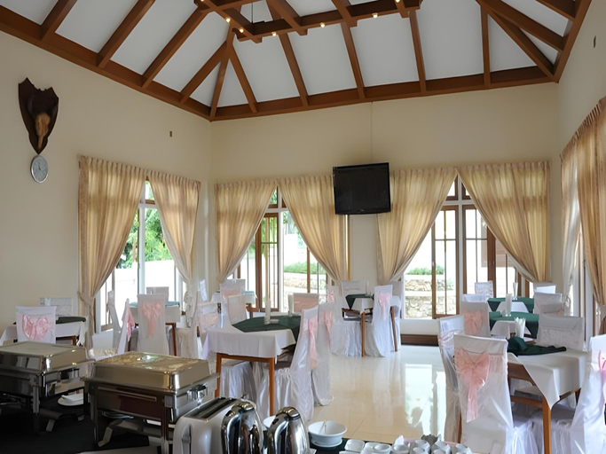Food & Drinks 4, Hsaung Thazin Hotel, Mandalay
