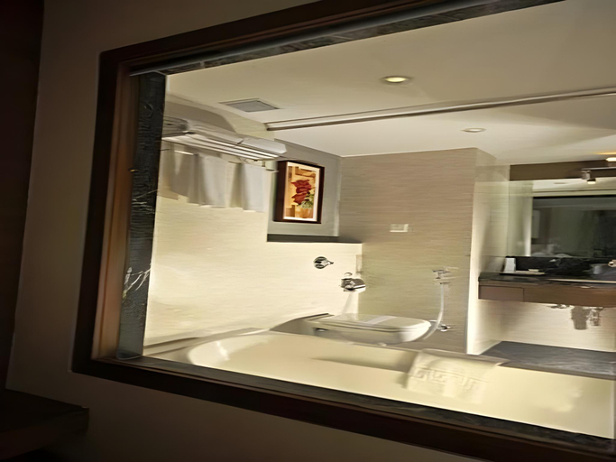 Bathroom, Hotel JM Four, Pune