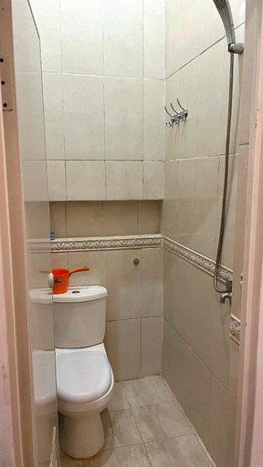 Bathroom 2, Amira Syariah Guest House Homestay, Pekalongan