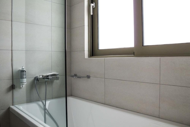 Bathroom 4, Kyma Suites, Ionian Islands