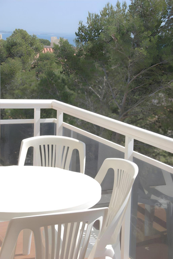 Others 5, Calas II, Tarragona