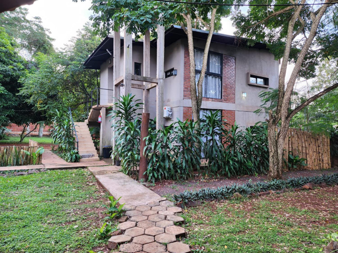Surrounding environment 2, Naturalis Flats Temp Rental, Iguazú
