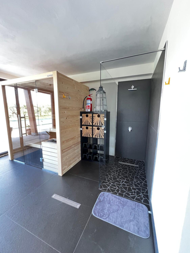 5, Torre Menerva Viterbo piscina & SPA privata, Viterbo